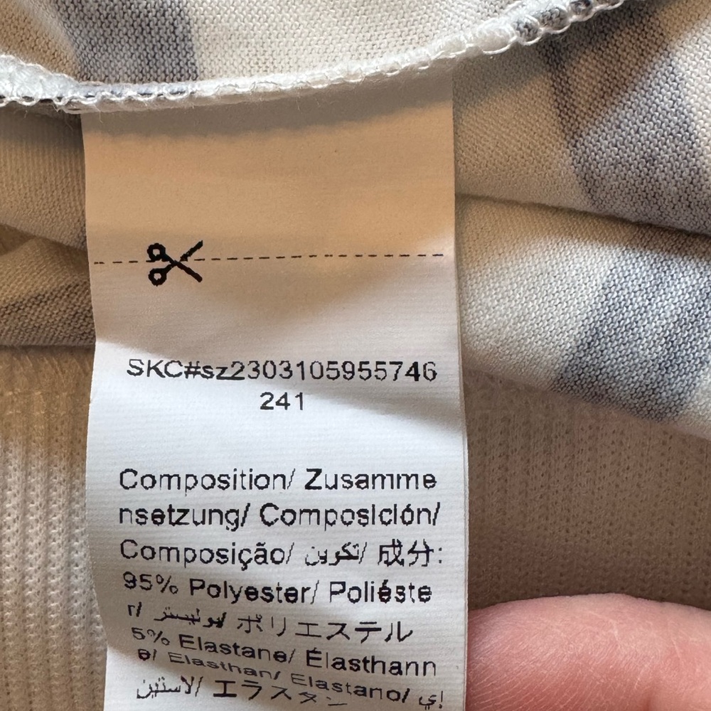 Floerns Striped Tee - Picture 4 of 5